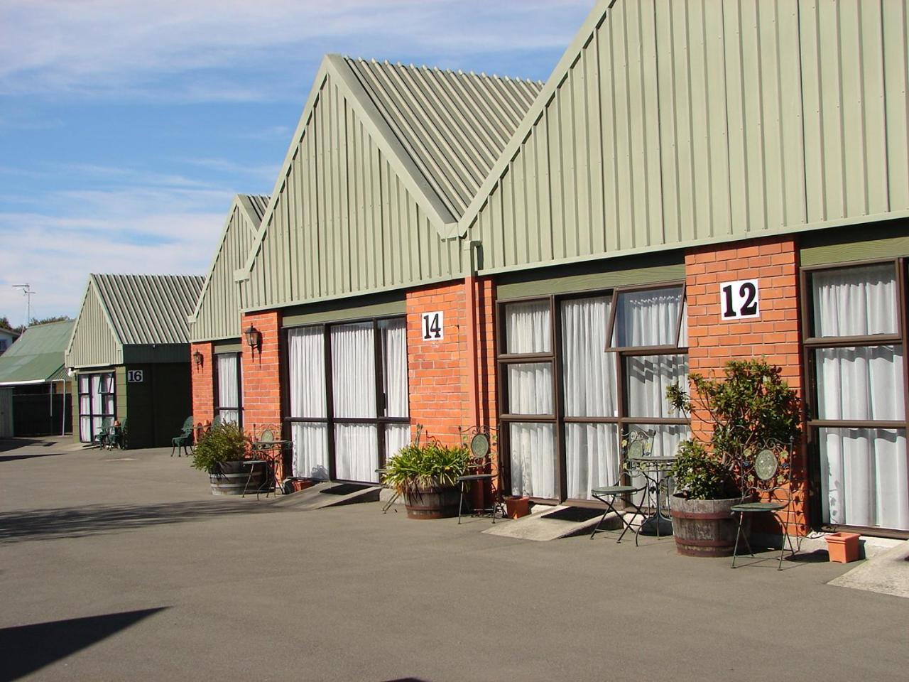 193 Aorangi Manor Motel Blenheim Buitenkant foto